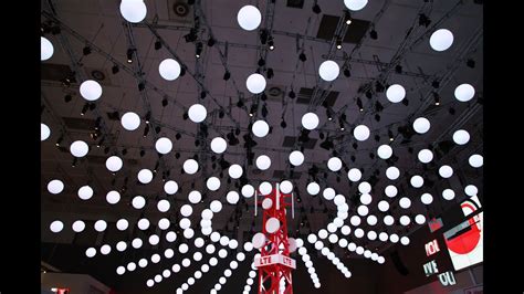 Kinetic Lights Installation with DMX winches and lift LED balls for Vodafone @ IFA 2013 - YouTube