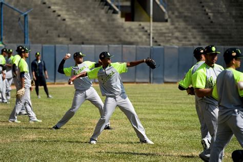 MLB Confirms That It’s Pulling Out of Venezuelan Baseball League ...