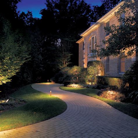 Landscape outdoor lighting - 10 ways to bring out the beauty of your home - Warisan Lighting