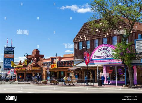 Shops and attractions on Broadway (Main Street) in the popular resort of Wisconsin Dells ...