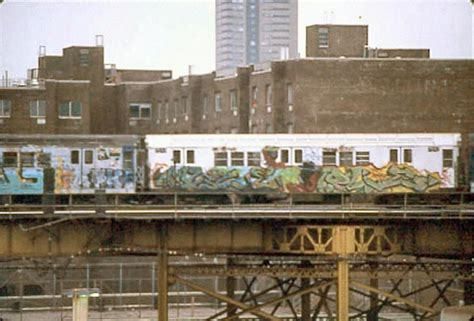 NYCTA TRAIN | Train graffiti, Nyc graffiti, Street art