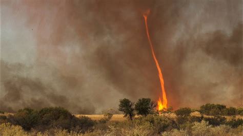 "Fire tornado" Australia HD -clearest ever capture in nature - YouTube