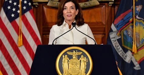 New York Gov. Kathy Hochul adds 12,000 more COVID-19 deaths to state ...