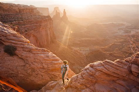 Canyonlands sunrise. : r/NationalPark