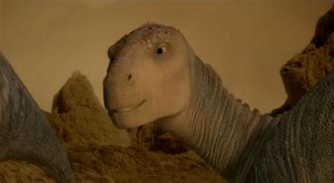 Who would make a better friend? Aladar or Neera? - Dinosaur - Fanpop