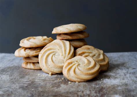 Vanilla Malted Cookies - The Little Epicurean