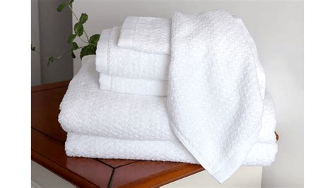 7 Best Bath Towels for Every Budget, Style, and Bathroom