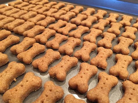 Easy Peanut Butter Bones Treats for Small Dogs – Recipes by Jenn