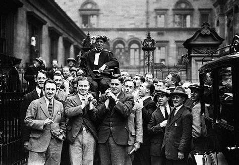 50 stunning Olympic moments: Eric Liddell's 1924 triumph – in pictures | Eric liddell, Olympics ...