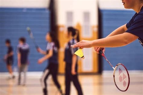 11 Basic Badminton Techniques that are Easy to Do for Beginners