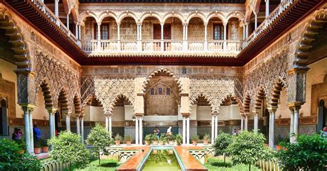 Seville: Cathedral, Giralda and Alcázar 3.5-Hour Guided Tour | GetYourGuide