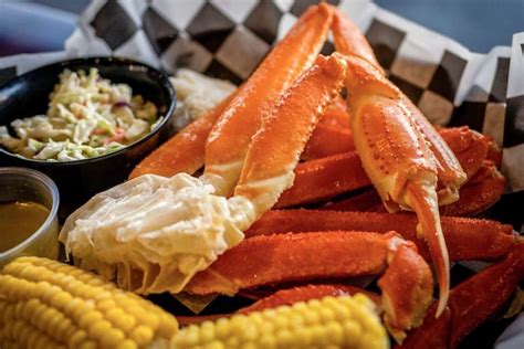 4 top spots for seafood in Orlando