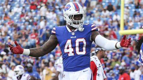 Bills Bench 'Struggling' Von Miller for Critical Game