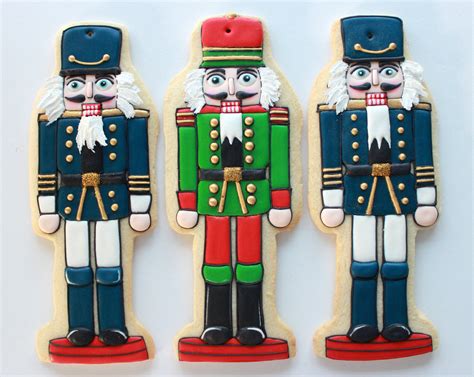 {Video} How to Decorate Nutcracker Cookies | Sweetopia