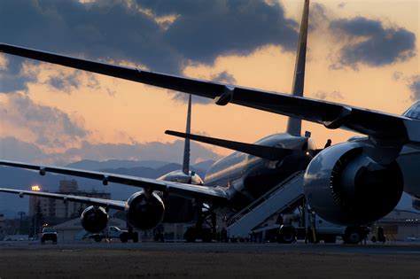 Free Images : sunset, airport, airplane, dusk, evening, vehicle, airline, aviation, airplanes ...