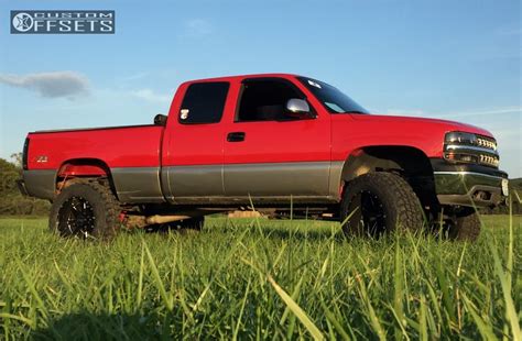 2001 Chevrolet Silverado 1500 Moto Metal 962 Rough Country Suspension Lift 6in | Custom Offsets