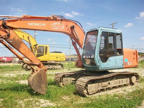 HITACHI EX100-3 at MachineryTrader.com. Really reliable excavator. | Construction equipment ...