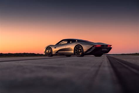 The McLaren Speedtail Is Officially The Fastest McLaren Ever Made