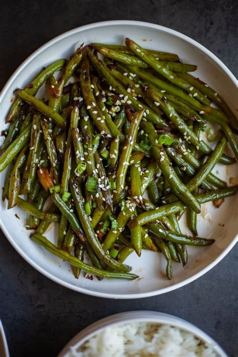 Stir-Fried Steamed Garlic Green Beans ~ On Ty's Plate | Garlic green beans, Green beans, Bean ...