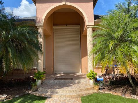 Home | One Stop Hurricane Shutters I Central Florida Hurricane Shutters I I