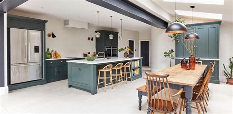 How to create a fun and functional open-plan family kitchen