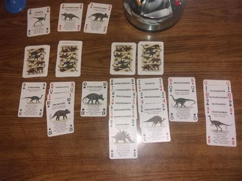 Dinosaur cards : Dinosaurs