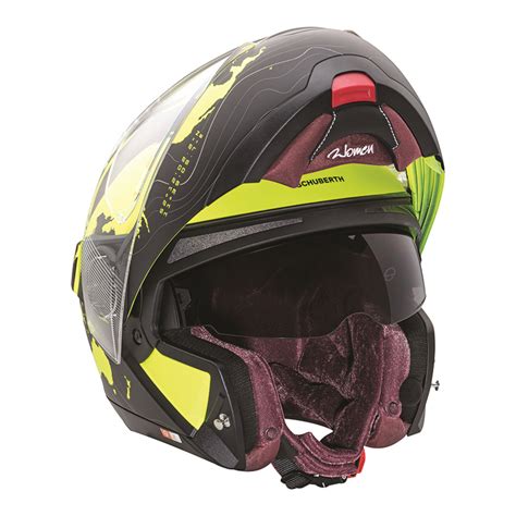 Schuberth C4 Pro Women Helmet | Gear Review | Rider Magazine