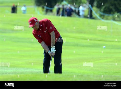 Gareth edwards wales rugby 2019 hi-res stock photography and images - Alamy