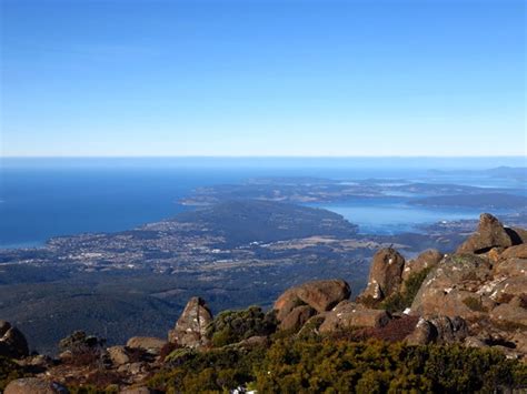 Mt Wellington - Summit Lookouts - Aussie Bushwalking