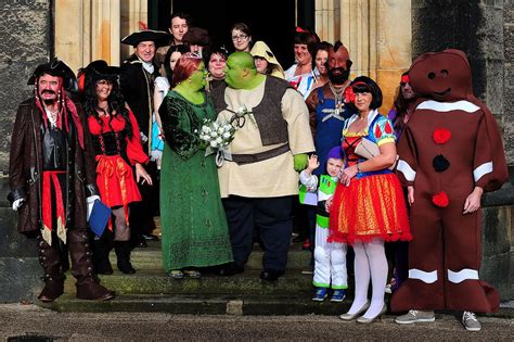 Shrek Wedding - Mirror Online