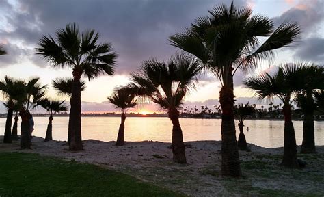 The Mathematical Tourist: Mission Bay Sunset