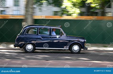 Black Cab stock photo. Image of travel, traffic, hailing - 2097112