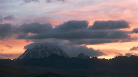 Sunrise on Tibet snow mountain | Steven Ou | Flickr