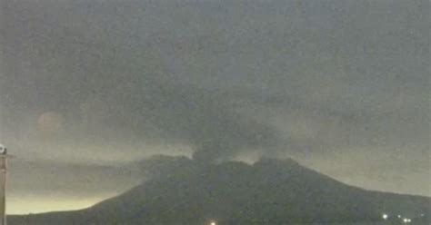 Volcano prompts evacuations in Japan