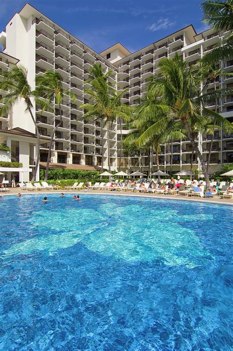 pool at the Halekulani Hotel Photograph by David L Moore - Fine Art America