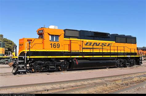 BNSF 169 BNSF Railway EMD GP60 at Barstow, California by Matthew Griffin | Bnsf railway, Train ...