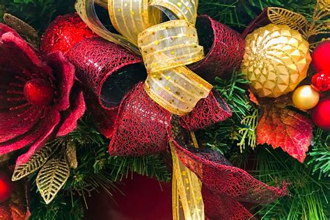 Christmas Wreath Detail Free Stock Photo - Public Domain Pictures