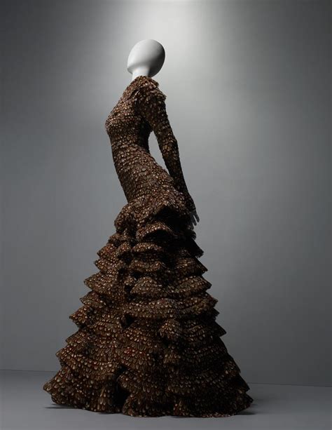 Alexander McQueen Dresses Top 10 | LDNfashion.com