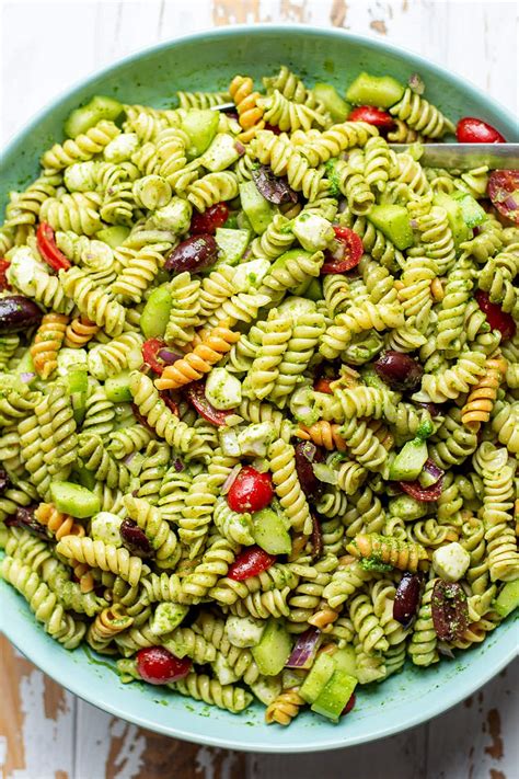 Pesto Pasta Salad Recipe - Kitchen Swagger