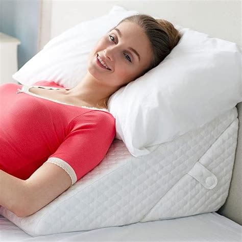 Amazon.com: Adjustable Bed Wedge Pillow for Sleeping - Wedge Pillow for ...