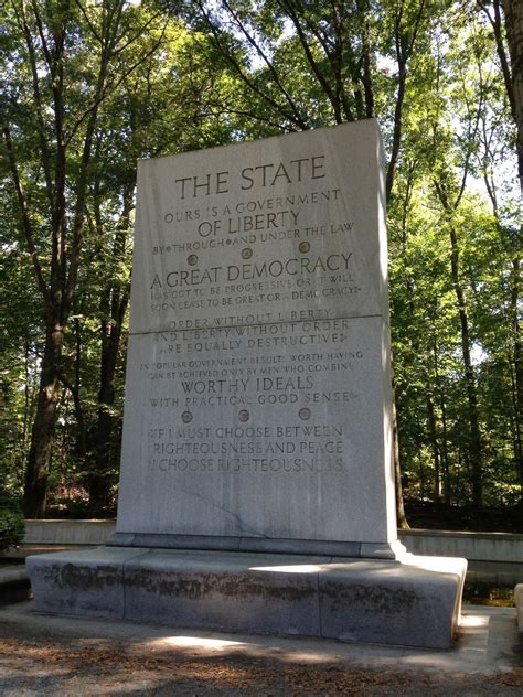 Frequent Traveler Ancestry: Travel Tuesday - Teddy Roosevelt Island Memorial