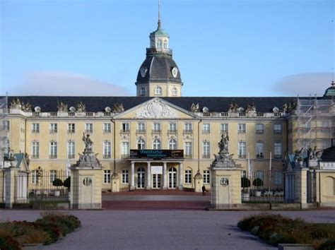 Karlsruhe Palace - 2018 All You Need to Know Before You Go (with Photos ...