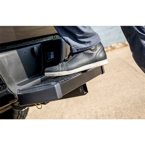 Luverne 26" Grip Step Hitch Step - 415026-570010