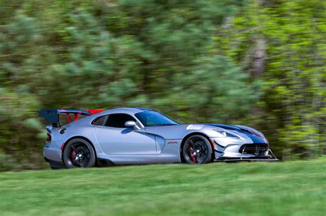 How to Sleep Beneath the Stars on a Dodge Viper ACR Wing | Automobile ...