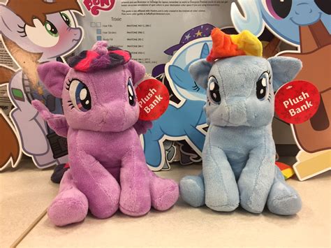 November 2016 | MLP Merch