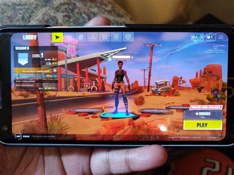 Exclusive: Fortnite Mobile on Android gameplay before Galaxy Note 9 launch