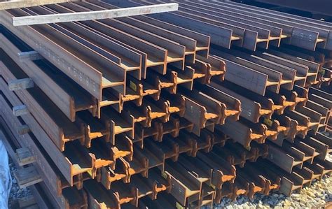 What are the Options for Selling H-Pile Beams? | Eiffel Trading