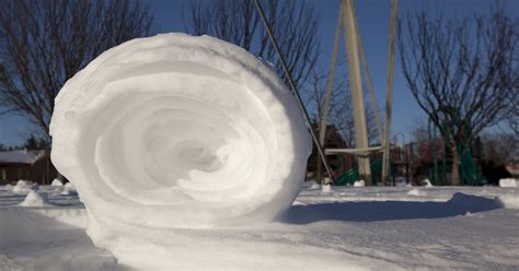 Are Snowrollers a Real Phenomenon? | Snopes.com