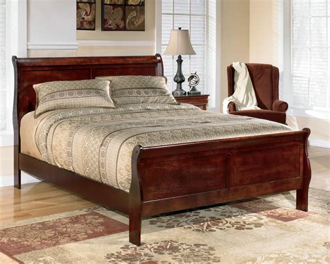 Ashley Signature Design Alisdair 1880376 Queen Sleigh Bed | Dunk ...