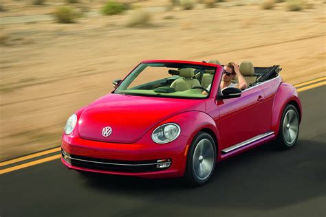 2013 Volkswagen Beetle Convertible Revealed - autoevolution